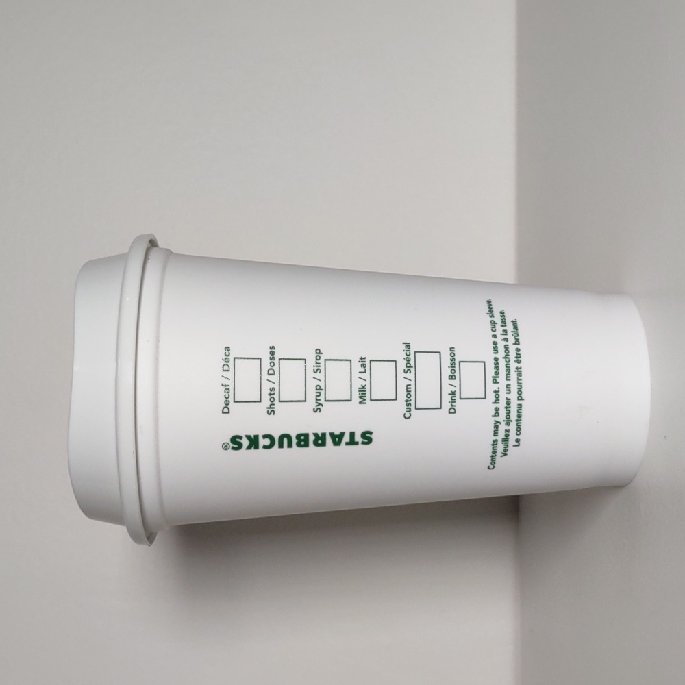 🎄Starbucks Reusable Coffee Cup 16oz White/Green🎄 - Picture 2 of 5